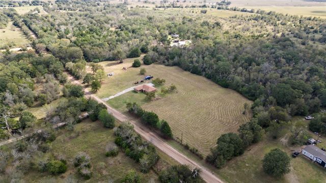 11050 Antioch Road, Midway, TX 75852