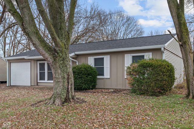 5615 Knoxville Drive, Indianapolis, IN 46221