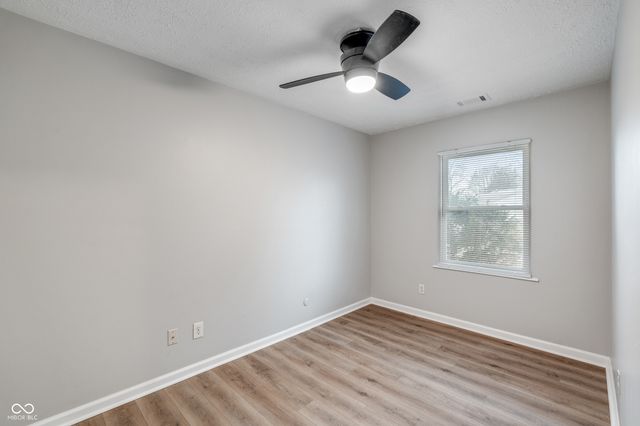 5615 Knoxville Drive, Indianapolis, IN 46221