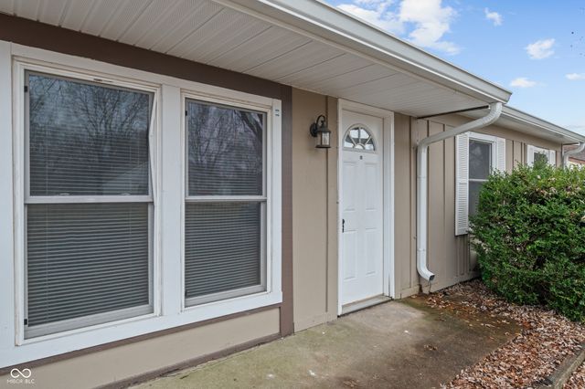 5615 Knoxville Drive, Indianapolis, IN 46221