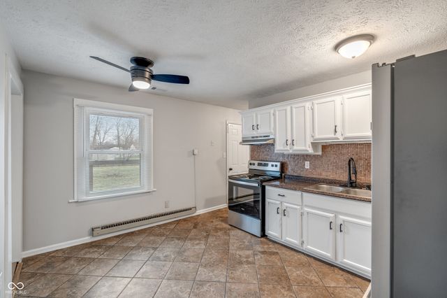 5615 Knoxville Drive, Indianapolis, IN 46221