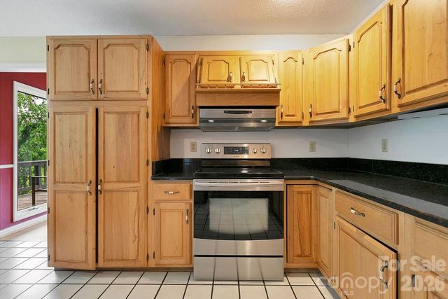 547 Windover Drive, Brevard, NC 28712