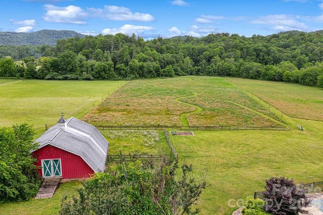 547 Windover Drive, Brevard, NC 28712