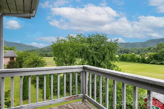 547 Windover Drive, Brevard, NC 28712