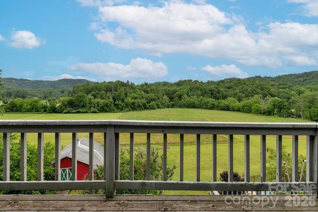 547 Windover Drive, Brevard, NC 28712