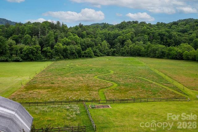 547 Windover Drive, Brevard, NC 28712