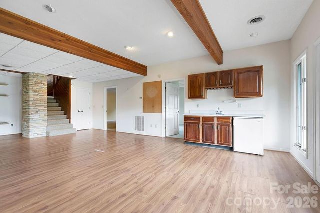 547 Windover Drive, Brevard, NC 28712