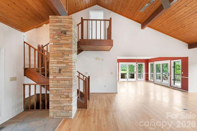 547 Windover Drive, Brevard, NC 28712
