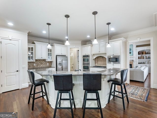 2352 Crimson King Drive, Braselton, GA 30517