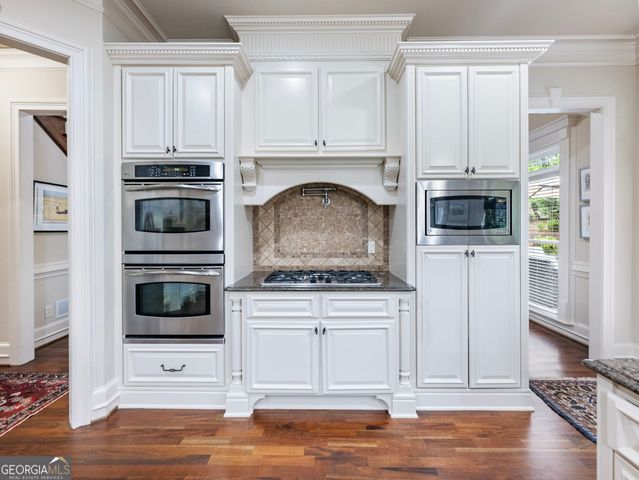 2352 Crimson King Drive, Braselton, GA 30517