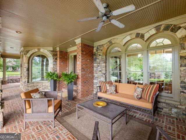 2352 Crimson King Drive, Braselton, GA 30517