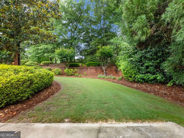 2352 Crimson King Drive, Braselton, GA 30517