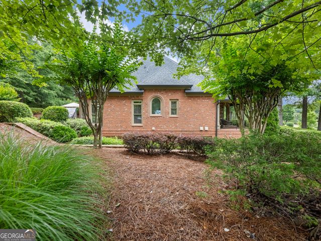 2352 Crimson King Drive, Braselton, GA 30517