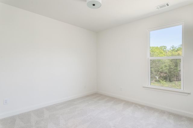 401 Snow Line Lane, Ooltewah, TN 37363
