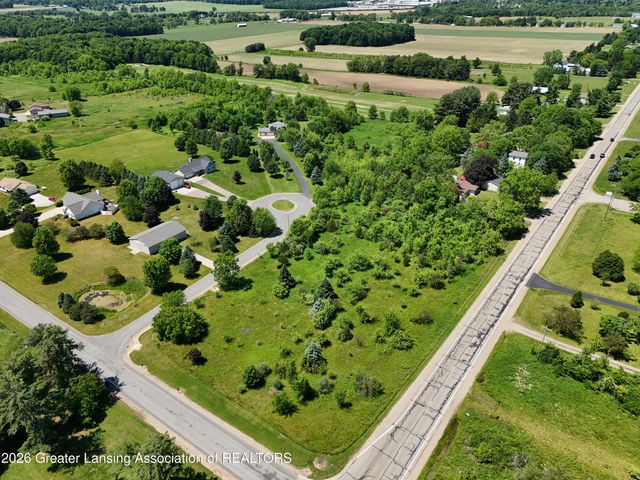 2729 Misty Lane, Charlotte, MI 48813