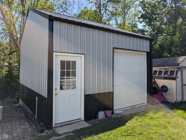 205 Davis Street, North Vernon, IN 47265