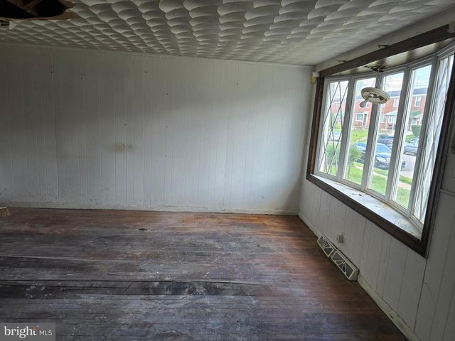 5542 WHITBY RD, Baltimore, MD 21206