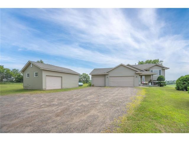 919 189th Avenue, New Richmond, WI 54017