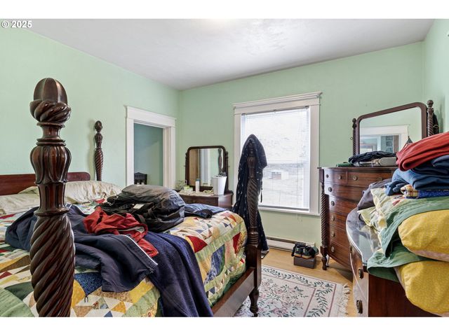 27403 STATE HIGHWAY 38, Elkton, OR 97436