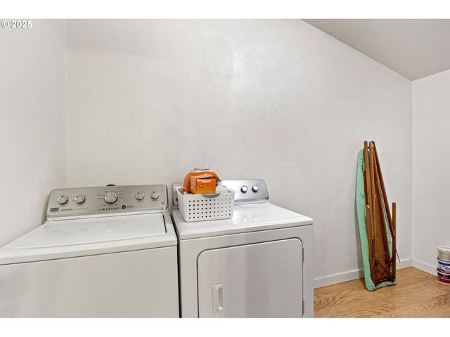 27403 STATE HIGHWAY 38, Elkton, OR 97436