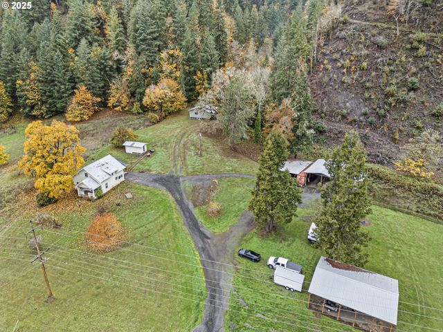 27403 STATE HIGHWAY 38, Elkton, OR 97436