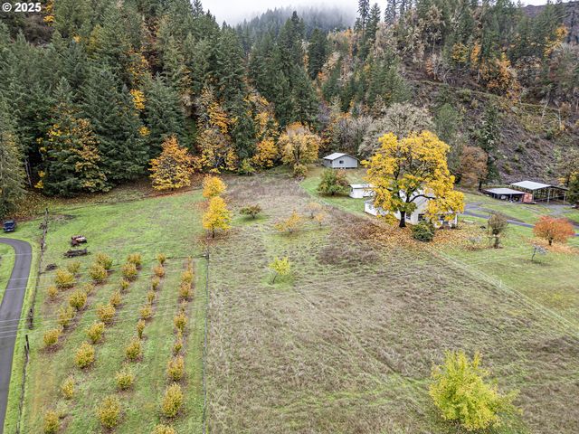 27403 STATE HIGHWAY 38, Elkton, OR 97436