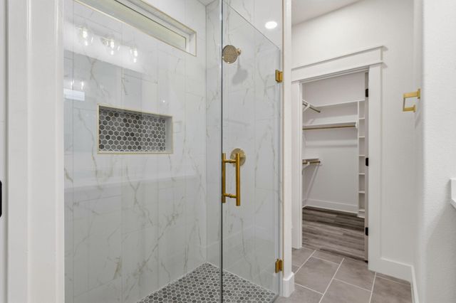 205 Lock Lane, Bryan, TX 77803