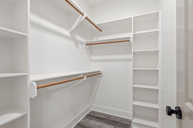 205 Lock Lane, Bryan, TX 77803