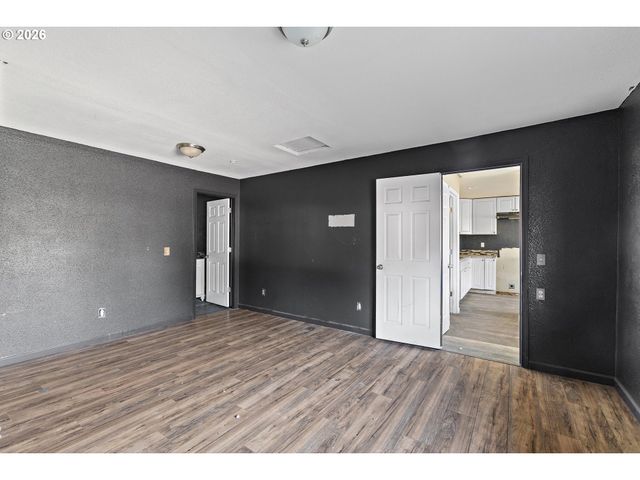 3176 FLORIDA St, Longview, WA 98632