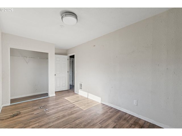 3176 FLORIDA St, Longview, WA 98632