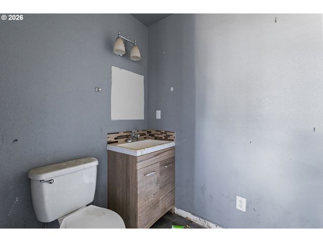 3176 FLORIDA St, Longview, WA 98632