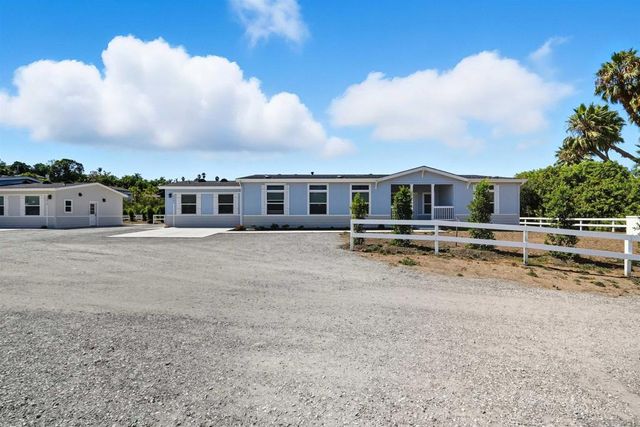 2090 94 Curtis, Vista, CA 92084