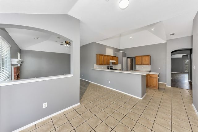 413 Windy Hill Lane, Fort Worth, TX 76108