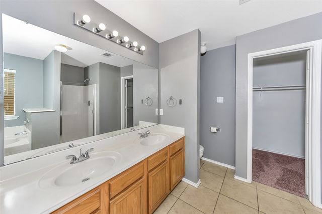 413 Windy Hill Lane, Fort Worth, TX 76108