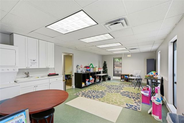 11285 Elkins Road G1, G2, Roswell, GA 30076