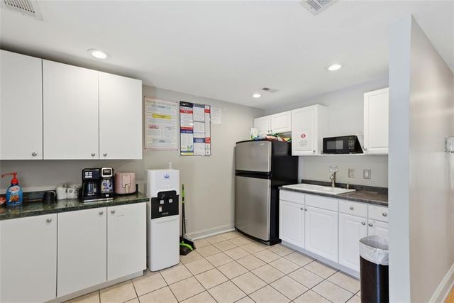 11285 Elkins Road G1, G2, Roswell, GA 30076