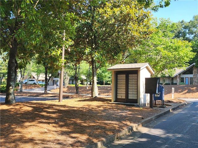 11285 Elkins Road G1, G2, Roswell, GA 30076