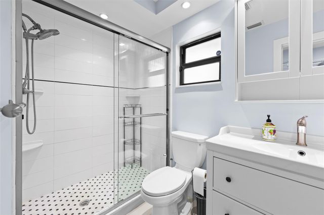 3937 Arelia Dr, Delray Beach, FL 33445