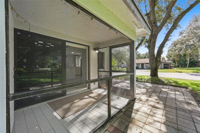 3937 Arelia Dr, Delray Beach, FL 33445