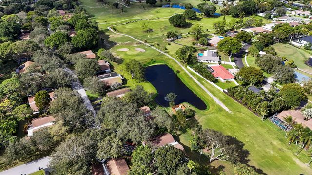 3937 Arelia Dr, Delray Beach, FL 33445