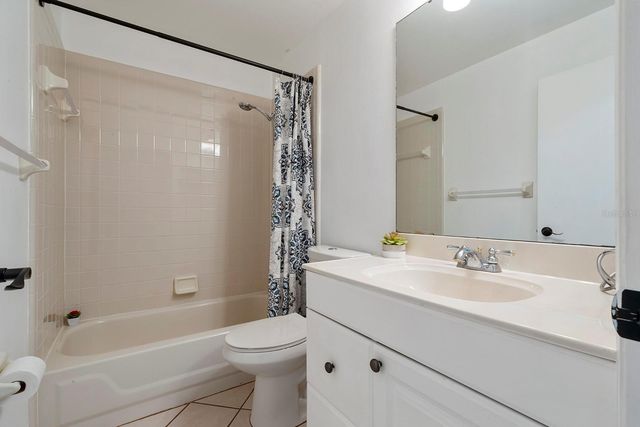 2640 KING OAK CIRCLE, St Cloud, FL 34769