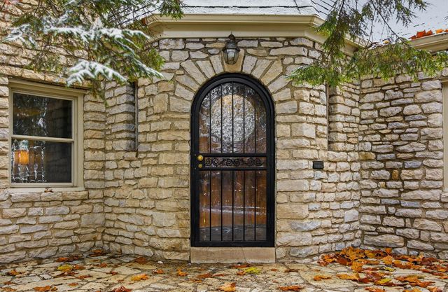 440 N Nelson Road, Columbus, OH 43219