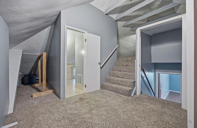 440 N Nelson Road, Columbus, OH 43219