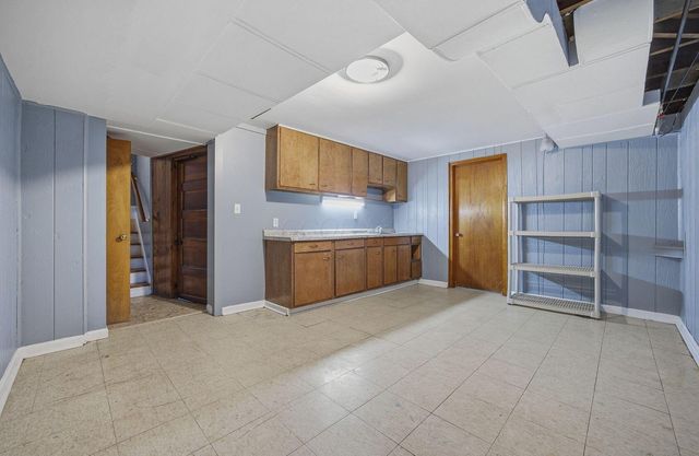 440 N Nelson Road, Columbus, OH 43219