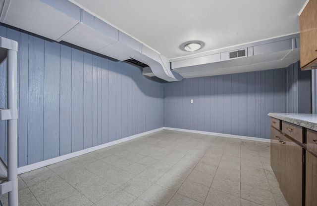 440 N Nelson Road, Columbus, OH 43219