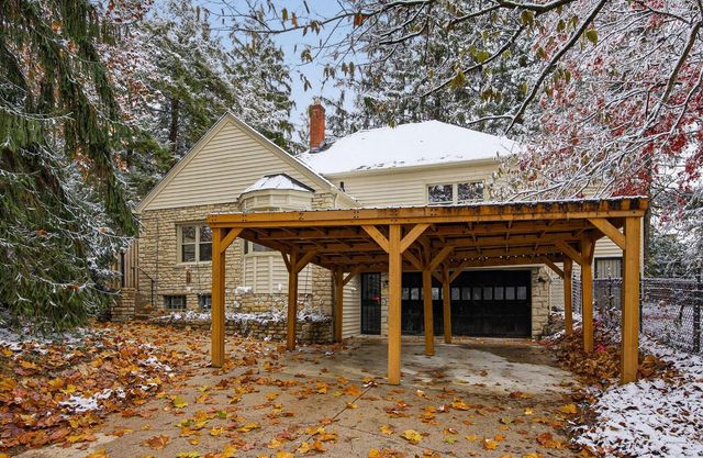 440 N Nelson Road, Columbus, OH 43219