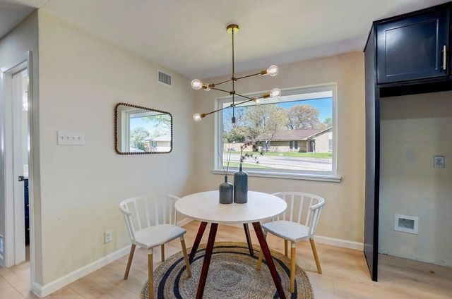 3040 Ponder Place, Dallas, TX 75229