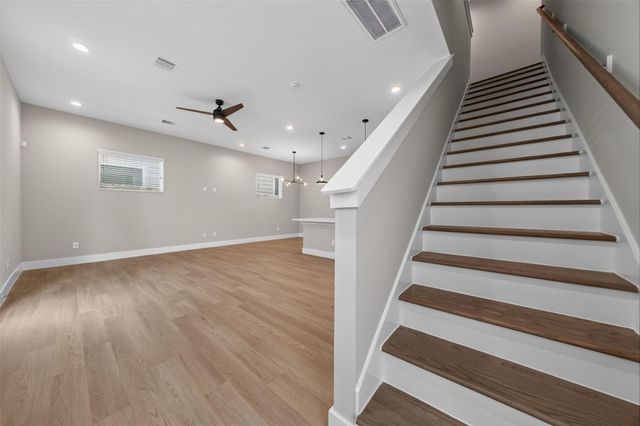 1205 W Tidwell Road, Houston, TX 77091