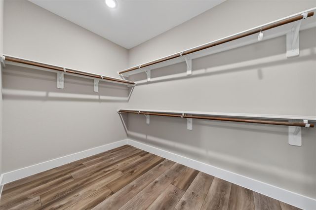 1205 W Tidwell Road, Houston, TX 77091