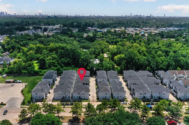 1205 W Tidwell Road, Houston, TX 77091